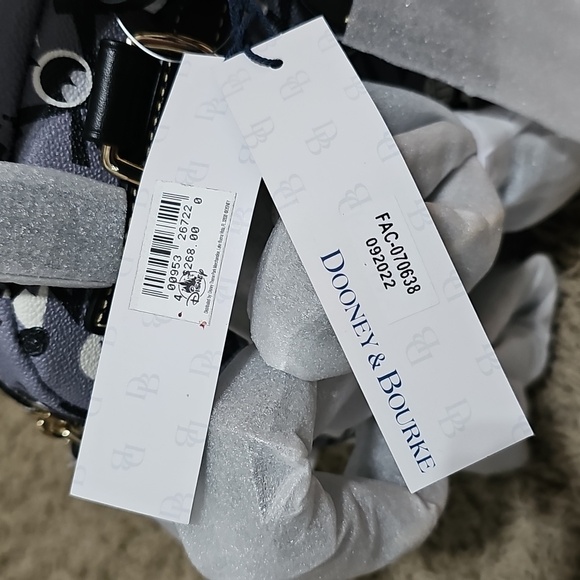 NWT Dooney & Bourke Disney Oswald Backpack Ozzie Oswald the Lucky Rabbit Purse - Picture 12 of 14